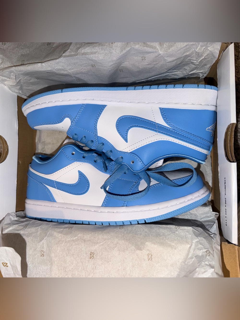 Jordan 1 low Unc women’s